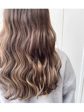 ヘアーワークスタジオ ノイズ(noize) #ハイライトカラー#ケアブリーチ#イルミナカラー