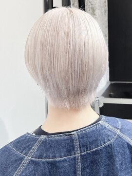 ココ 本八幡(KOKO) #黒髪#小顔#クラゲヘアー#オリーブグレー#ココアベージュ#美髪