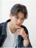 メンズバレイヤージュセンターパート刈り上げグレージュカラー
