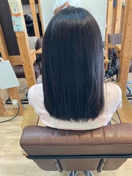 グランバイ アトリエドングリ(Grand × AtlierDonguri) お客様髪質改善データ1299(夏は矯正しませんか)