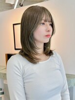 ノエ(noe) フェイスレイヤー/オリーブベージュ/20代30代