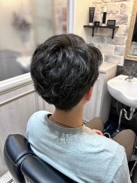 ミリオンバックス 神田店(Million Bucks) スパイキーショート/スペインカール<理容室>[メンズ/床屋/神田]