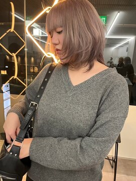 ラ キング(LA KING) ウルフカットイメチェンホワイトブロンド外ショートウルフボブ