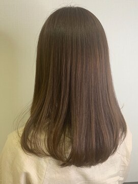 キキ(kiki) オリーブベージュ_グレージュカラーボブウルフ_kiki0040