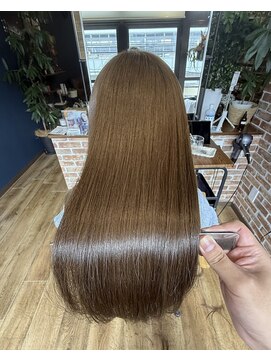 ファン 姪浜(Fan) 髪質改善カラー