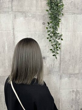 ヘアーメイク フィール ルア(FEEL Lua) アッシュグレー