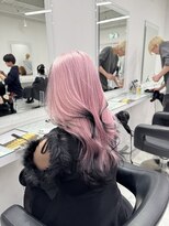 インク 渋谷(INK.)&nbsp;ハイトーンピンクとブラックのエンドカラー
