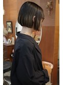 プレイングカラーミルクティーベージュ切りっぱなしボブ髪質改善