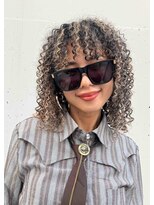 ラブ ロック Love' Lock ボブヘアのスパイラルパーマ・ハイライト
