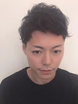 ヘアーウェィヴ(hair WAVE)の写真/【平安通◆徒歩2分】『男性限定カット+炭酸SPA+眉カット¥3800』でサッパリ☆仕事でも休みでもかっこよく！