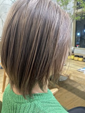 マハナ(Mahana by hair) 10代20代30代40代ダブルカラーハイトーンケアブリーチベージュ