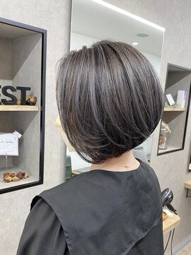 リベストバイジェービー 稲毛(li best. byjb) ホワイトグレージュ/こなれミディ/大人かわいい[稲毛/稲毛駅]