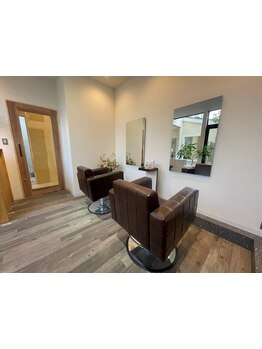 【髪質改善特化サロン】完全個室のマンツーマン施術で高技術・上質空間を堪能♪周りを気にせずくつろげる◎