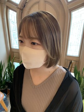 マギー(Magie) ハイライトベージュ