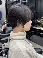 30代40代50代耳かけショート前髪なしハンサムショートカット