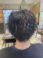 リボーン ビューティー リゾート 松戸店(re-born Beauty Resort) カルマパーマウルフアッシュブラックベリーショート