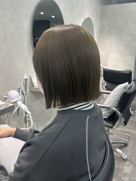 ジーニー 千葉(GENiE) オリーブベージュ/ヘイリーボブ/ブリーチなし【白井愛海】