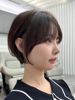 アマトウキョウ 表参道(AMA TOKYO) 斜めバング、小顔ショート、前髪パーマ
