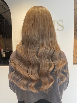 ラビスモア(Lovis moa) ミルクティーベージュ