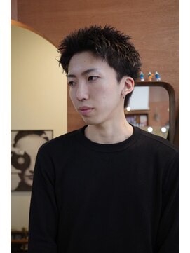 エディ(Edy) メンズスパイキーショート刈り上げスキンフェード眉毛カット岡山