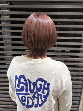 アトラクトヘアー バイ ミューズ(Attract hair by MUSE) 脱白髪染めピンクカラー
