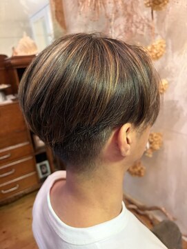 ブレイブ ヘアーアンドアイラッシュ(BRAVE hair & eyelash) メンズハイライト