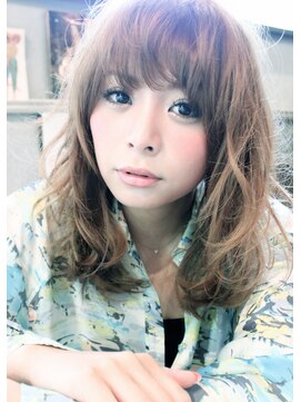 マイティ バイ エイチ(mighty by H) mighty*ほつれウエーブ×ハイトーンロブ