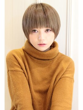 レウナ 外苑前(Reuna) 【３０代・４０代・５０代】大人の女性に人気のショートボブ