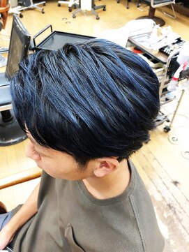 ベル(BELL) それ何色？ブルーシルバーです。【BELL桜新町/用賀】