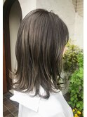 ライムグレージュカラー