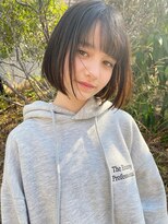 大人可愛い20代30代40代小顔　シースルーバングのストレートボブ