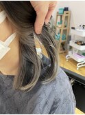 インナーグレージュ