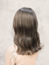 【stepトリートメント】仕上がりはナチュラルなのに、持続性は抜群のさらツヤ美髪☆ 