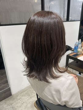 ビヨウシツ ポスタ くびれミディアム☆