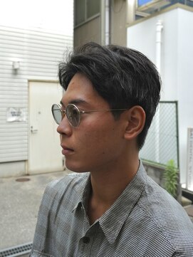 ヒカリス 中崎店(HIKARIS) メンズ × カット