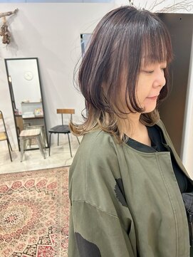 リンダ(LINDA) インナーカラー/デザインカラー/レイヤー[札幌美容室LINDA]