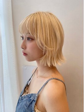 バイオレット 表参道店(Violet) ホワイトブロンド/ハイトーンボブ/ ブリーチカラー/韓国ボブ