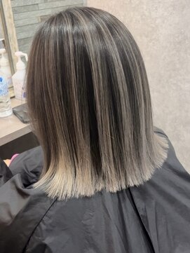 ラビマーニ 吹田店(Labimani) 【Labimani】シルバーバレイヤージュ