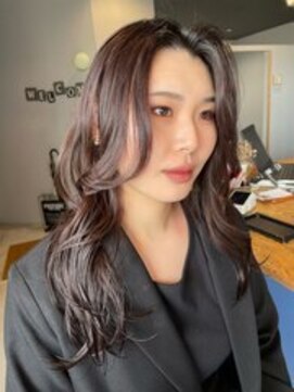 ティック 福井鯖江店(tic.) 韓国巻き髪×ダークローズ/くびれカット