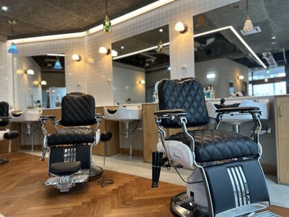 ゼロスバーバー(0's BARBER SHOP)の写真