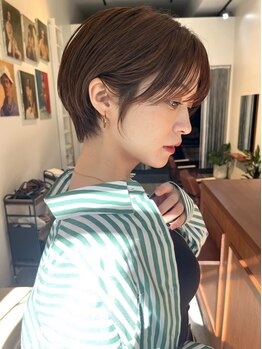 トンプソンストリート 番町(THOMPSON ST.)の写真/【カット＋トリートメント¥6600】計算された技術で美しいシルエットに♪お洒落ショートで周りと差がつく。