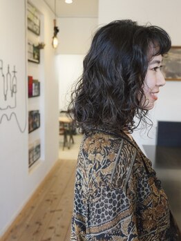 ポーズサロン(PAUSESALON)の写真/大人女性人気サロン《PAUSESALON》髪質・季節・年齢に応じ、毛先までまとまる艶髪に―綺麗を徹底サポート！