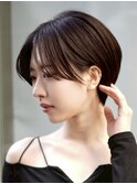 横浜西口切りっぱなしミニボブショートレイヤー前下がり前髪なし