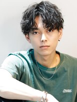 リップス 池袋(LIPPS)&nbsp;刈り上げツーブロック波巻きセンターパート