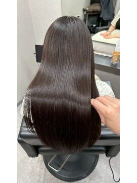 スラッシュホワイト テラッソ前店(SLASH white) 髪質改善/縮毛矯正/トリートメント/姫路