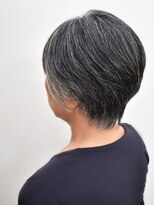 ヘアスタジオヘーフリヒ(HAIR STUDIO HoFLICH) 【ニュアンスボブ】