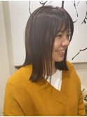 伸ばしかけボブヘアー