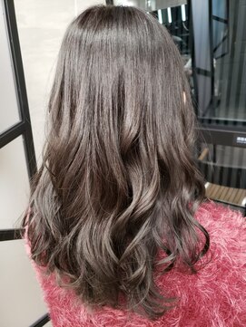ラフランクリー(la frankly) 20代30代/大人かわいい/小顔ひし形/髪質改善/レイヤースタイル