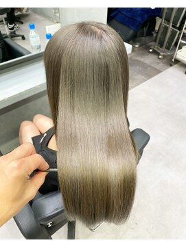 エリーツ 表参道(elyts) カーキベージュ×髪質改善トリートメント