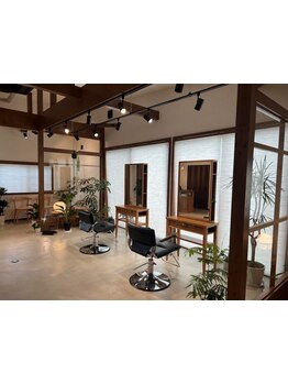 《カウンセリングから仕上げまで、1人のスタイリストが担当》髪のお手入れ方法などお気軽にご相談下さい＊